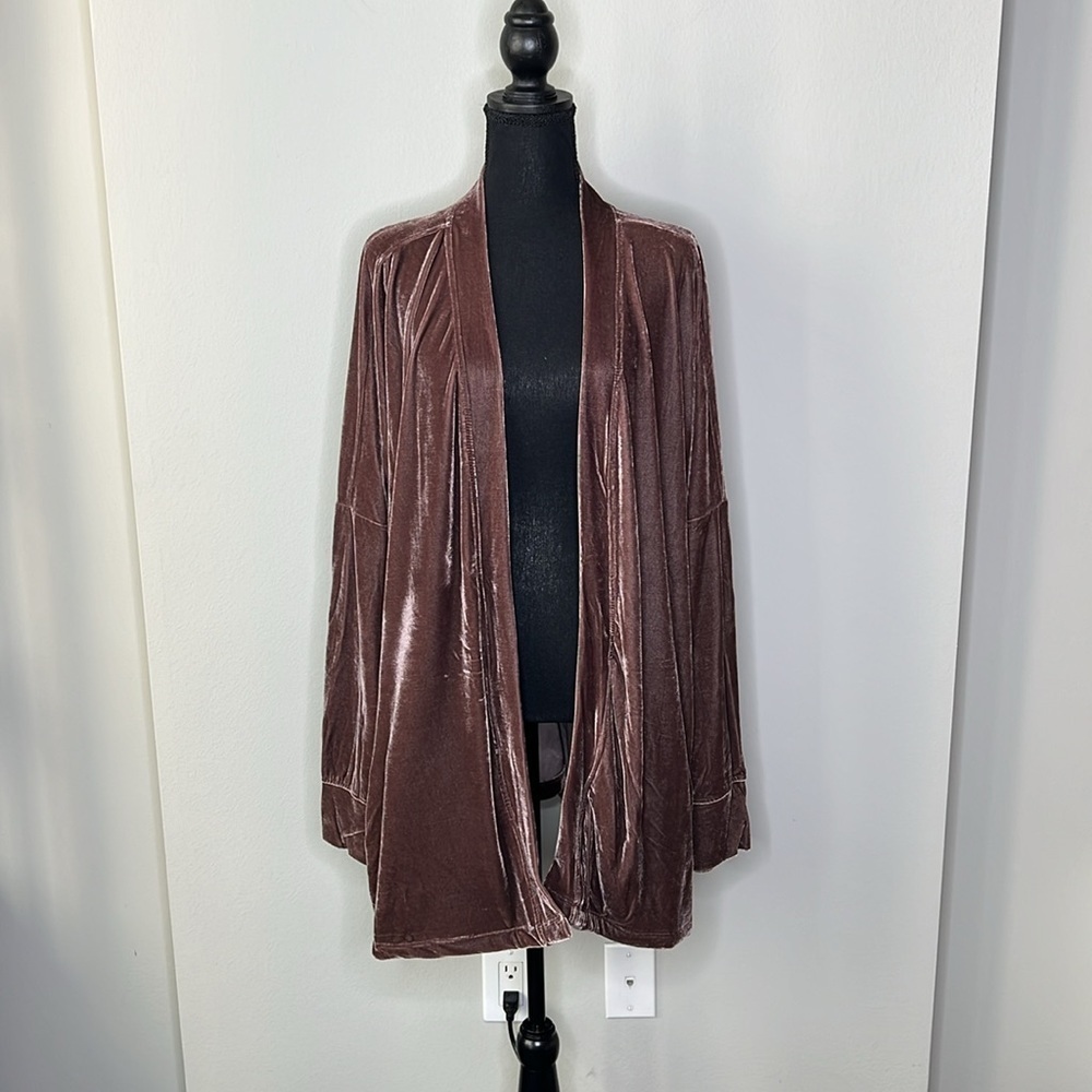 Soncy Velvet Long Sleeve Open Front Kimono in Dusty Mauve Size 5 (28W) NWT!